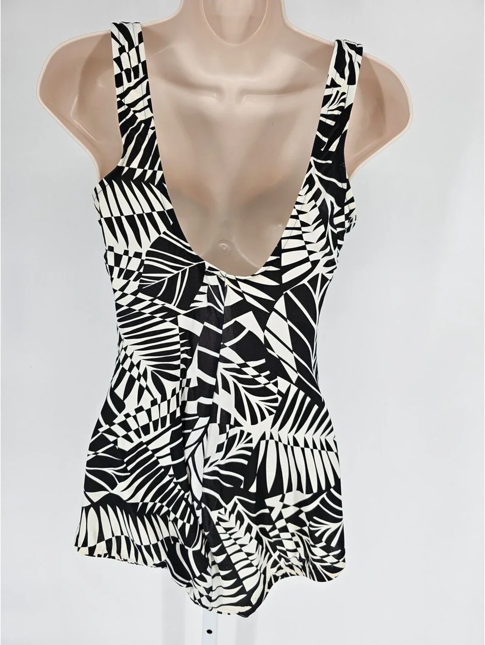 Vtg 1990s Maxine of Hollywood Womens One Piece Swimsuit Black White Palm Sz 10